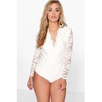 Molly Lace Long Sleeved Bodysuit - cream