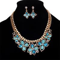 MOGE New Fashion Europe And The United States Retro Ladies Jewelry Set Necklace / Earrings