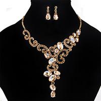 MOGE New Fashion Europe And The United States Retro Ladies Jewelry Set Necklace / Earrings