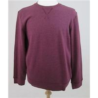 ms size m burgundy sweatshirt