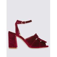 ms collection block heel bow sandals with insolia