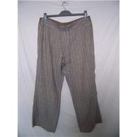 M&S Marks & Spencer - Size: L - Beige - Trousers