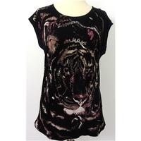 ms collection size 8 short sleeved top