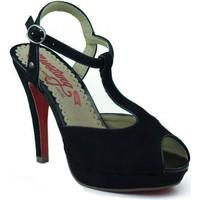 mtng mustang nubuck heel shoe womens sandals in black