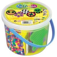 multi coloured 6000 piece bead bucket