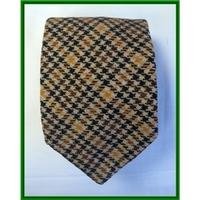 munrospun brown beige yellow houndstooth pure new wool tie
