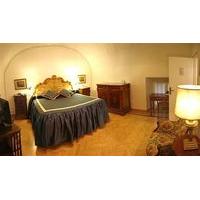 Navona Gallery & Garden Suites B&B