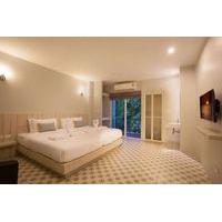 Nature Pine Residence