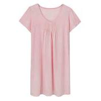 naturally close pleat nightdress 38in