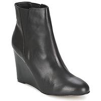 Naf Naf HOLLY women\'s Low Ankle Boots in black