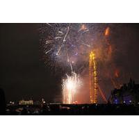 new years eve river thames fireworks display and picnic cruise