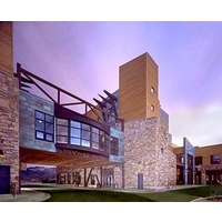 Newpark Resort & Hotel