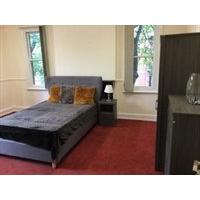 **Newly Refurbished Rooms Available Female Houseshare**