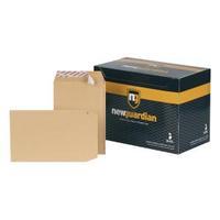 New Guardian C5 Envelopes 130gsm Manilla Peel and Seal Pack of 250