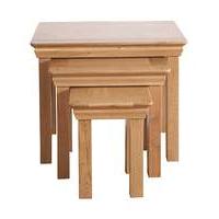 newark oak and oak veneer nest of tables