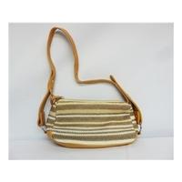 New woven and leather effect bag Unbranded - Size: Not specified - Multi-coloured - Handbag