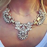 Necklace Pendant Necklaces / Vintage Necklaces Jewelry Casual Fashion Alloy Assorted Color 1pc Gift