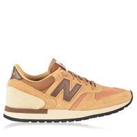 NEW BALANCE M770 Trainers