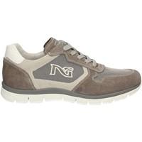 Nero Giardini P704921U Sneakers Man Grey men\'s Shoes (Trainers) in grey
