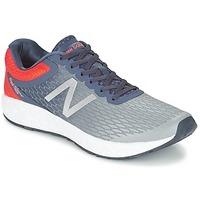 New Balance BORACAY men\'s Running Trainers in grey