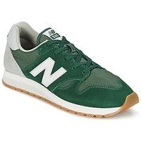 New Balance U520 men\'s Shoes (Trainers) in green