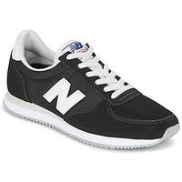 New Balance U220 men\'s Shoes (Trainers) in black