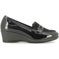 Nero Giardini A616881D Mocassins Women women\'s Loafers / Casual Shoes in black