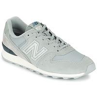 New Balance WR996 women\'s Shoes (Trainers) in grey