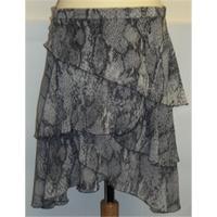new look size 10 grey knee length skirt