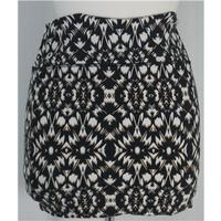 new look size 12 black mini skirt