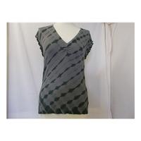 next bnwt size 12 sleeveless top next multi coloured sleeveless top