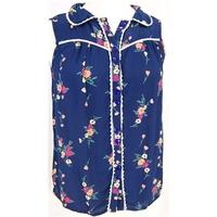 New Look - Size: 8 - Blue Floral Sleeveless top