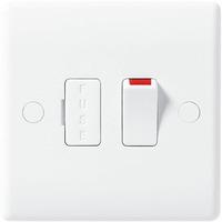 Nexus Switched Slim Fused Connection Spur Unit - White Plastic