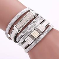 New Layers Of Pu Leather Fashion Magnet Buckle Bracelet Men And Women With Drill Jewelry Christmas Gifts