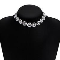 New Women\'s Choker Necklaces Diamond Star Alloy Unique Design Bikini Jewelry For Wedding Party Daily Casual 1pc