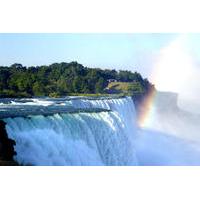 Niagara Falls Tour from Toronto with Optional Boat Ride and Lunch