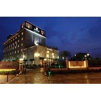 Nidhivan Sarovar Portico