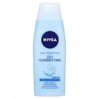 Nivea Daily Essentials 2 in 1 Cleanser and Toner - Pack of 200ml