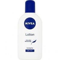 Nivea Extra Rich Moisturising Lotion for Dry Skin - Pack of 250ml