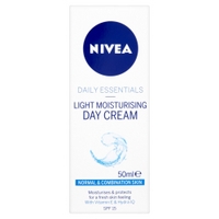 nivea daily essentials light moisturising day cream spf 15 50ml