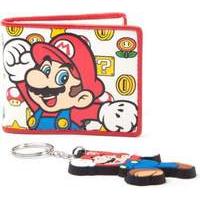 Nintendo Super Mario Bros Mario Wallet and Keychain Giftset