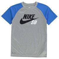Nike QTT Colour Block T Shirt Junior Boys