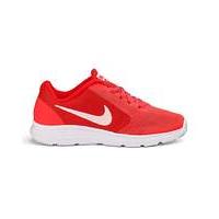 nike revolution trainers