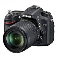 Nikon D7100 with 18-105mm VR Lens