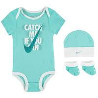 nike cmiyc 3pc set bby82