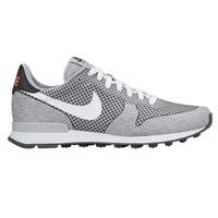 nike internationalist jcrd trainers grey grey