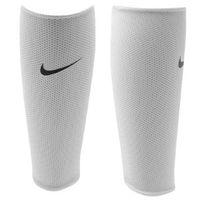 Nike Guard Lock Sleeves (white)