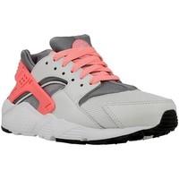 Nike Huarache Run GS boys\'s Children\'s Shoes (Trainers) in Grey