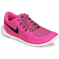 Nike FREE 5.0 JUNIOR girls\'s Children\'s Shoes (Trainers) in pink