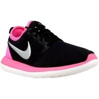 Nike Roshe Two GS girls\'s Children\'s Shoes (Trainers) in black
